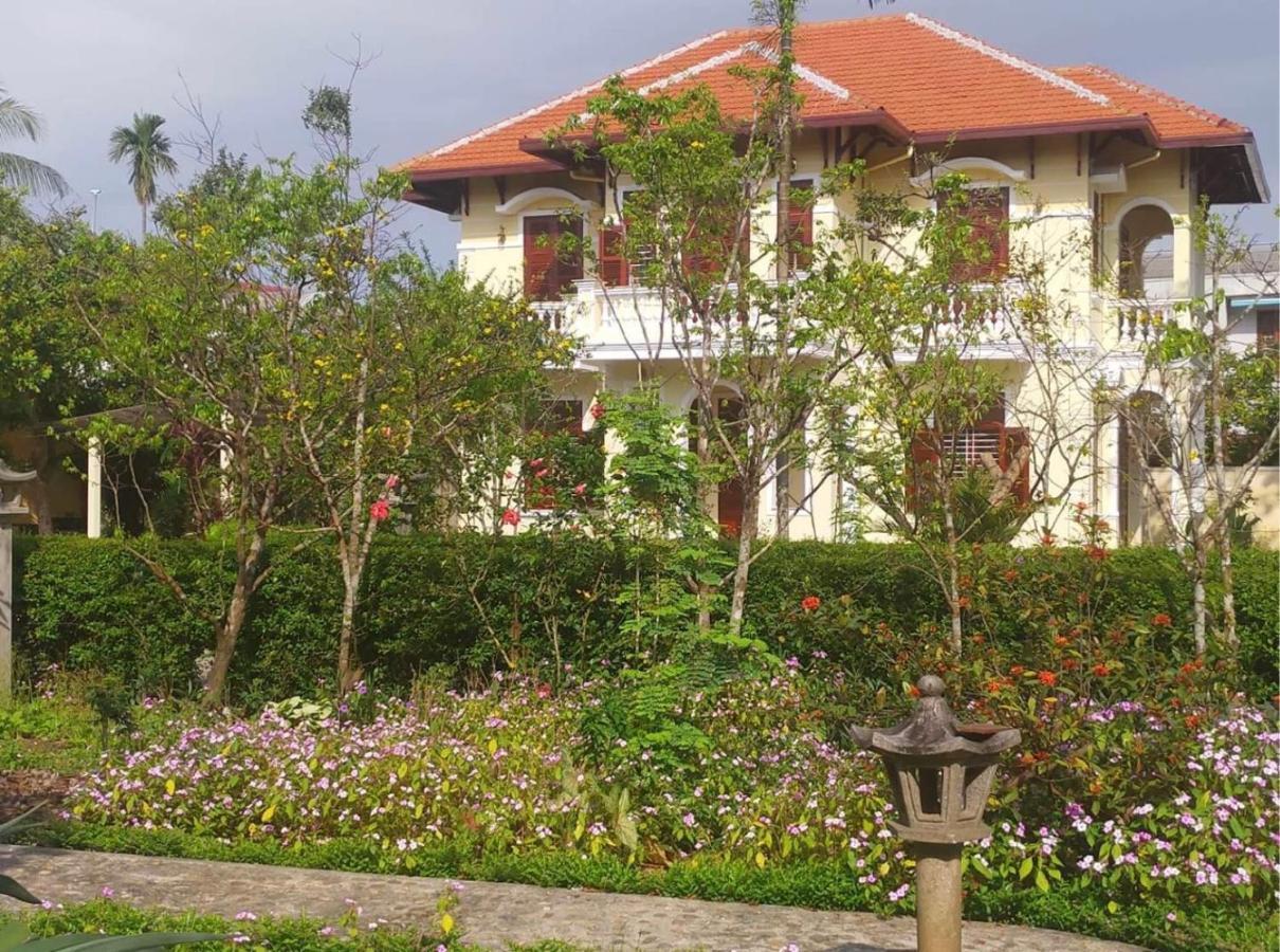 Ciel Homestay Huế Kültér fotó